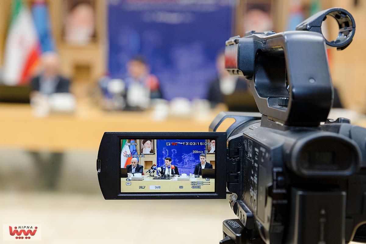 نشست خبری معاون وزیر نفت و مدیرعامل شرکت ملی صنایع پتروشیمی در آستانه برگزاری نوزدهمین نمایشگاه بین المللی ایران پلاست 28